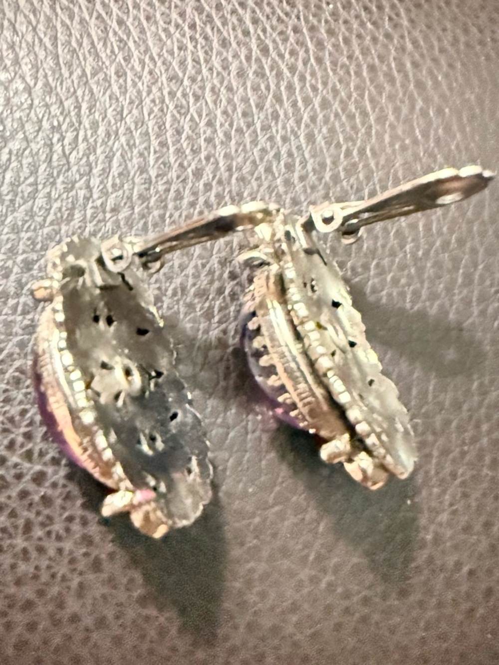 Vintage Oval Purple Cabochon Clip On Earrings - Picture 2 of 4